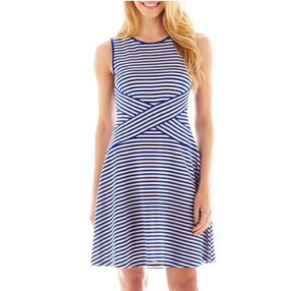 TRULLI Blue and White Sleeveless Fit and Flare Midi Dress Size M